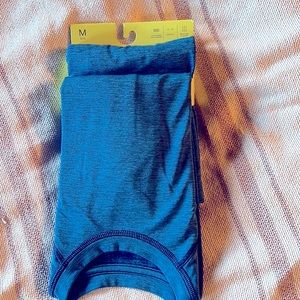 Thermal set: Youth M. Target “All in Motion”. Heather blue.